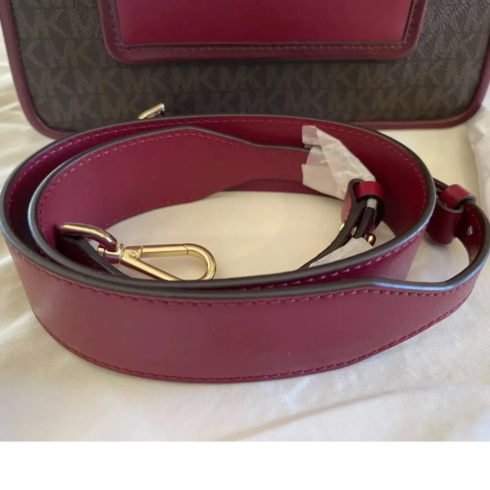 Michael Kors Gloria  Pocket Swing Bag in Brown Signature and Maroon Leather NWT